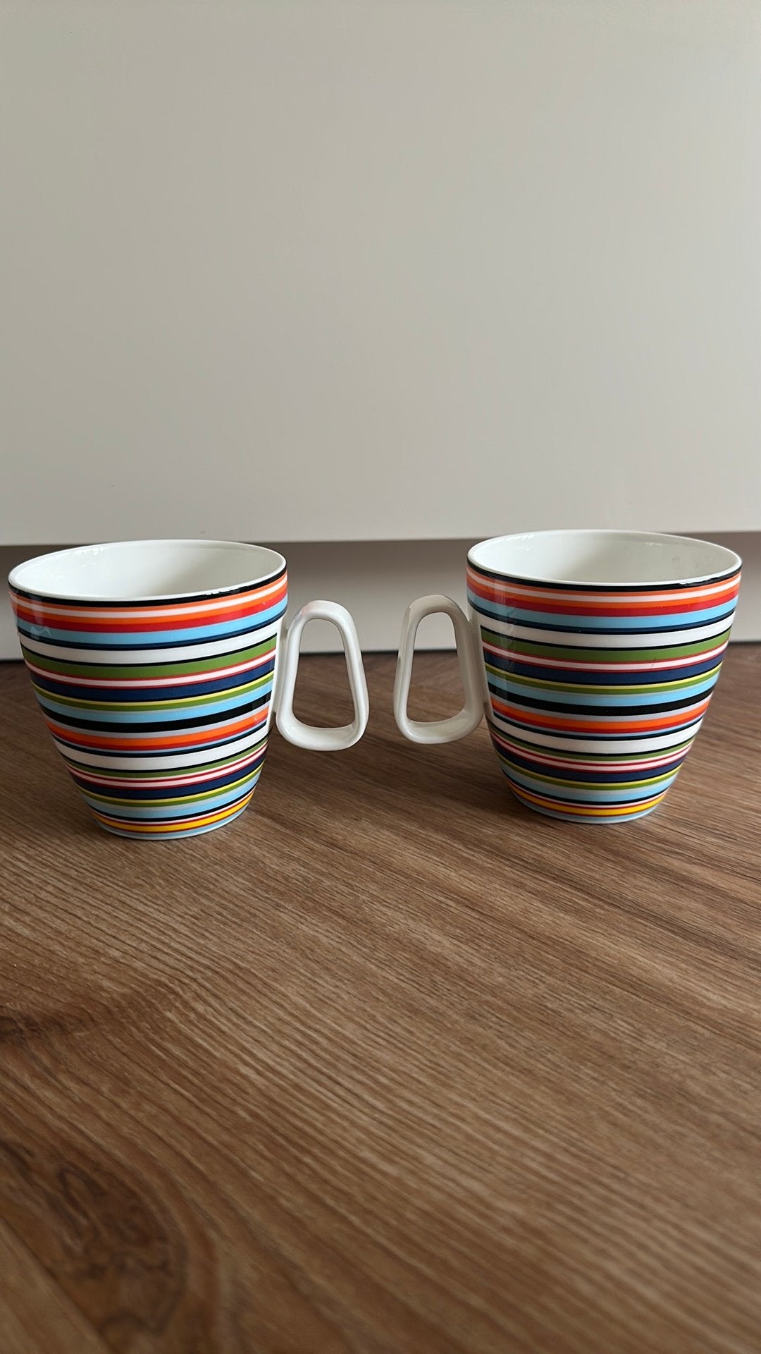 Iittala origo mok met oor, Ophalen, Zo goed als nieuw, Overige stijlen, Kop(pen) en/of Schotel(s)