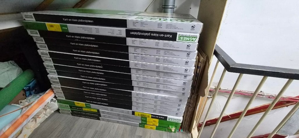 Agnes Plafondplaten wit stuc & bijpassende plinten, Doe-het-zelf en Verbouw, Ophalen, Nieuw