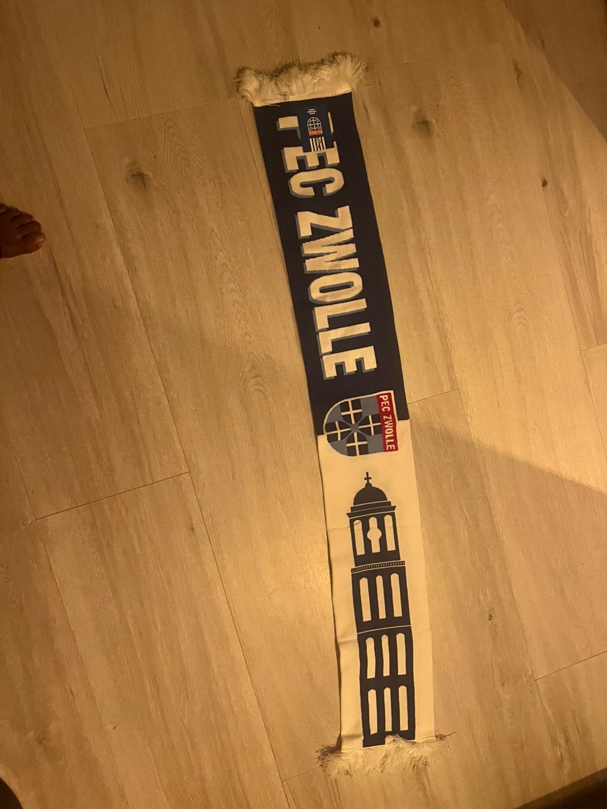Pec zwolle zaal, Ophalen of Verzenden, Nieuw, Overige maten, Sjaal