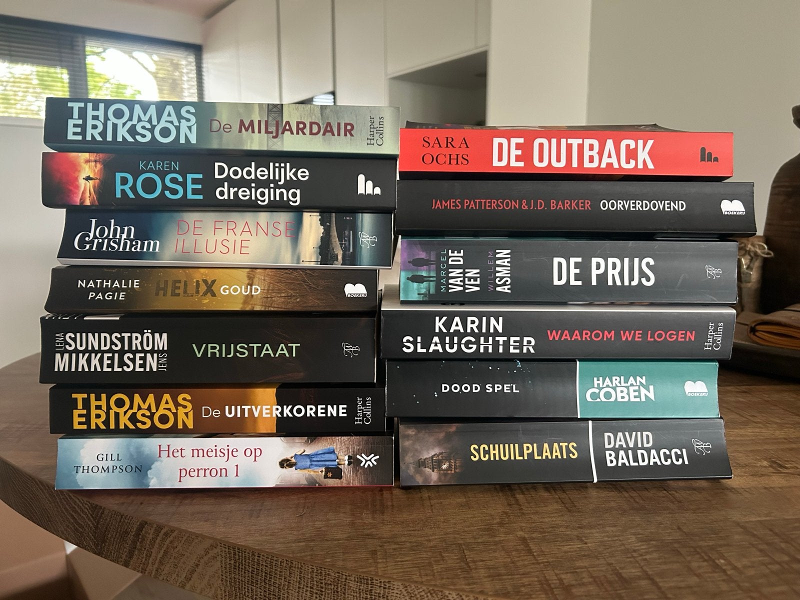 Spannende thrillers en romans - 13 boeken, Ophalen, Zo goed als nieuw, Nederland