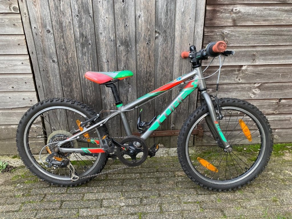 Kinder mountainbike 20 inch Cube Race 200, Minder dan 45 cm, Ophalen, Gebruikt, Overige merken