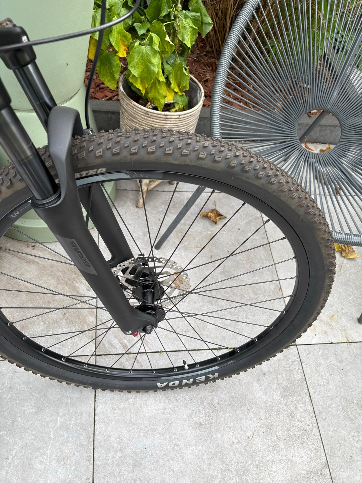 Foto 6 van Liv Tempt 29er Dames Mountainbike  gloed nieuw