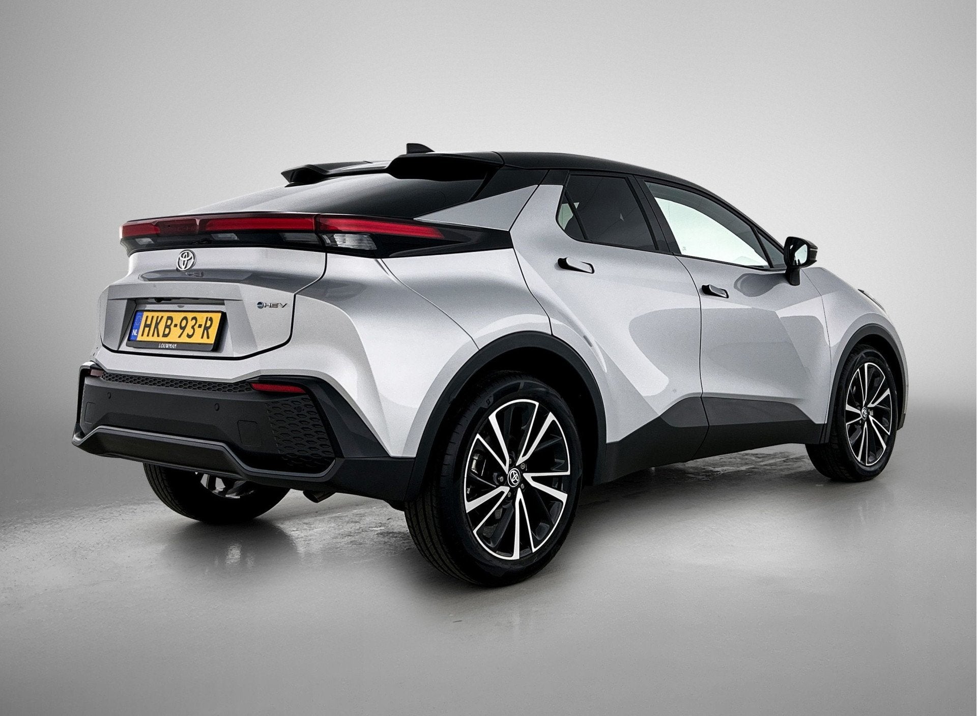 Toyota C-HR 1.8 Hybrid 140 Executive | JBL | Dodehoek Detect, Auto's, Leder en Stof, 122 pk, Origineel Nederlands, Bedrijf