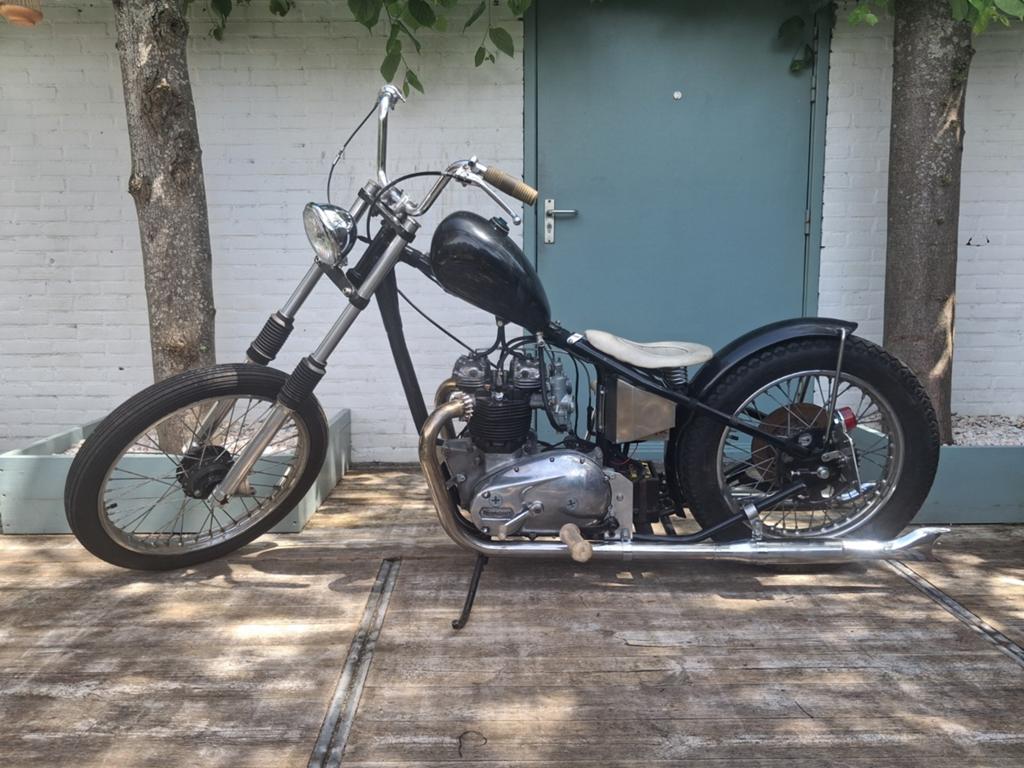 Triumph T140V bonneville hardtail chopper bobber, Motoren, 750 cc, 2 cilinders, Chopper, Particulier