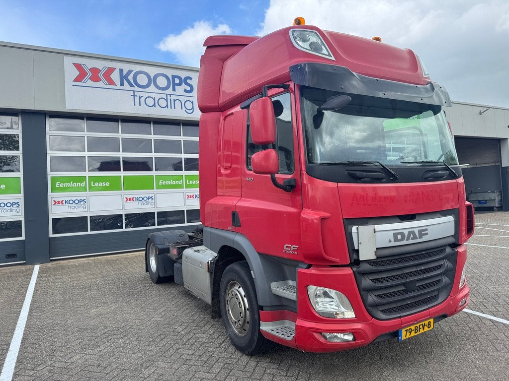 DAF CF 440 FT Space cab Airco Euro 6 (bj 2015), 435 pk, Euro 6, Origineel Nederlands, Bedrijf
