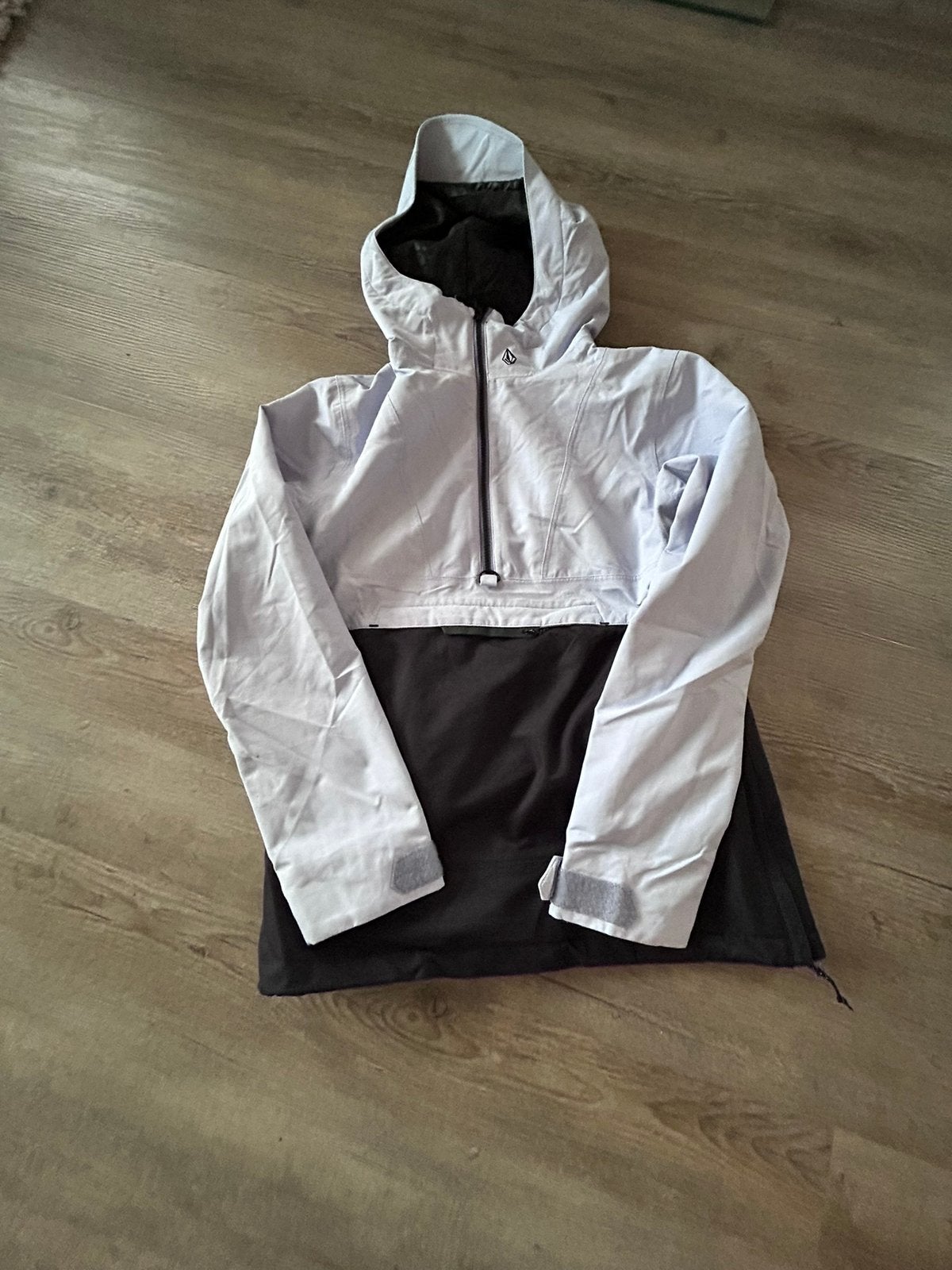 Volcom Ashfield ski / snowboard jas XS – lilac ash – 10K, Kleding | Dames, Ophalen of Verzenden, Zo goed als nieuw, Maat 34 (XS) of kleiner