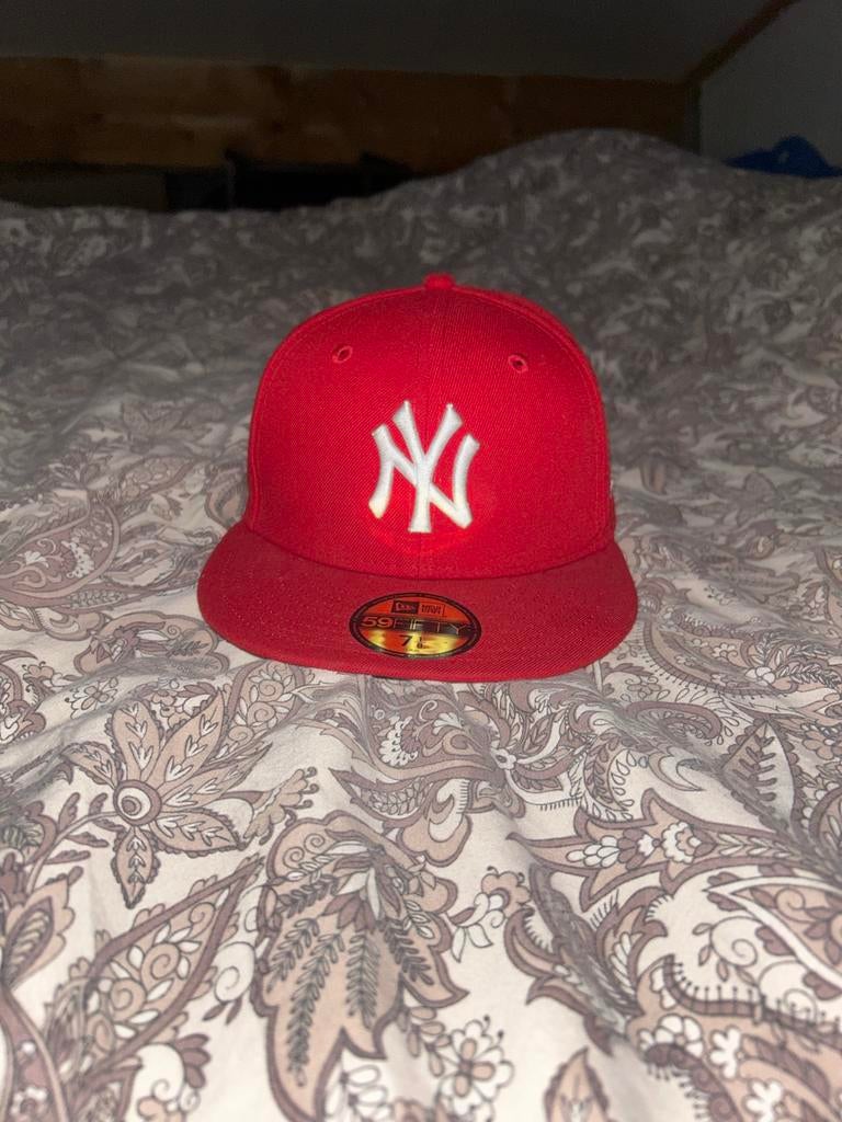 New Era NY Yankees 59Fifty Fitted Cap Rood, Ophalen, Zo goed als nieuw, Pet