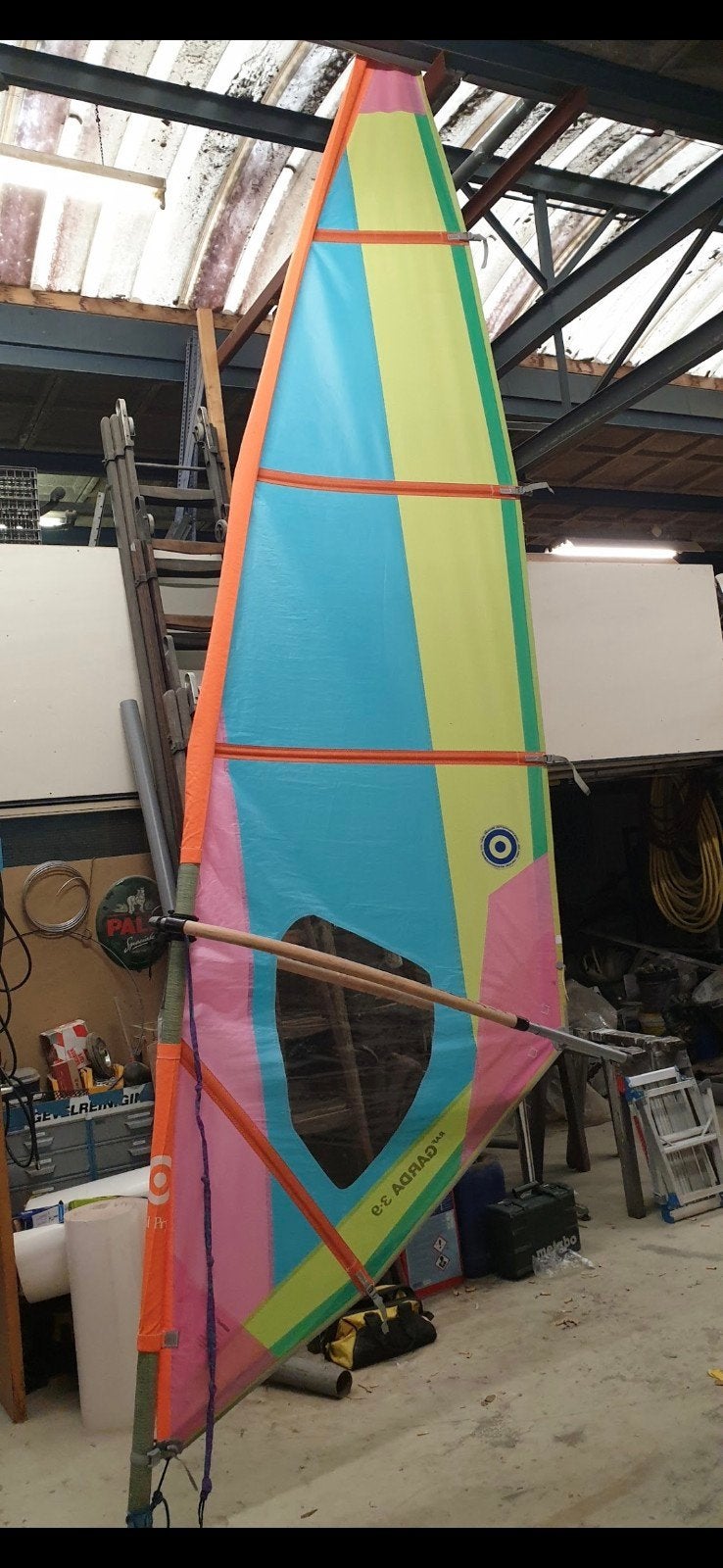 Windsurfset Mistral: Plank en Zeil, Watersport en Boten, 250 tot 300 cm, Gebruikt, 5 tot 6.5 m², Onbekend