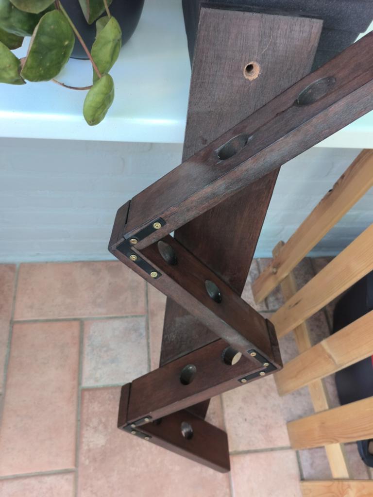 Houten koffie- en theerek met haken, Ophalen, Hout, Gebruikt, Landelijk