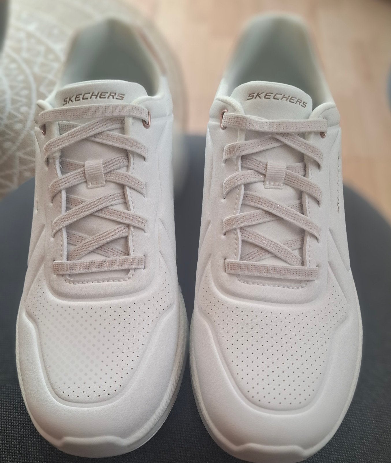 Nieuwe dames Skechers sneakers maat 40, Skechers, Wit, Nieuw, Ophalen of Verzenden