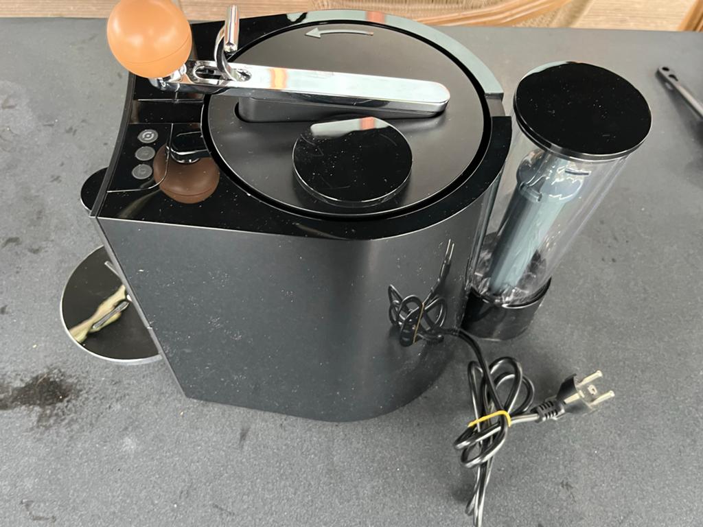 Jura ONO Koffiemachine met koffiemoJura-  zo goed als nieuw, Witgoed en Apparatuur, Koffiezetapparaten, Afneembaar waterreservoir