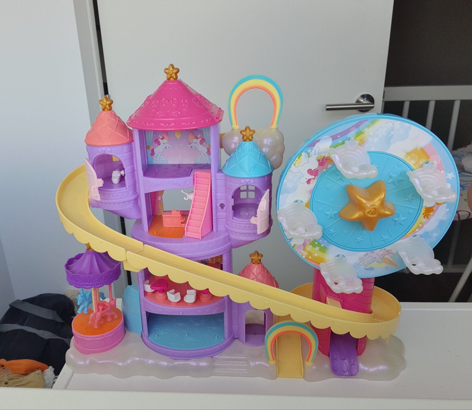 Polly Pocket Regenboog Speelland met accessoires, Kinderen en Baby's, Speelgoed | Overig, Ophalen, Gebruikt, Jongen of Meisje