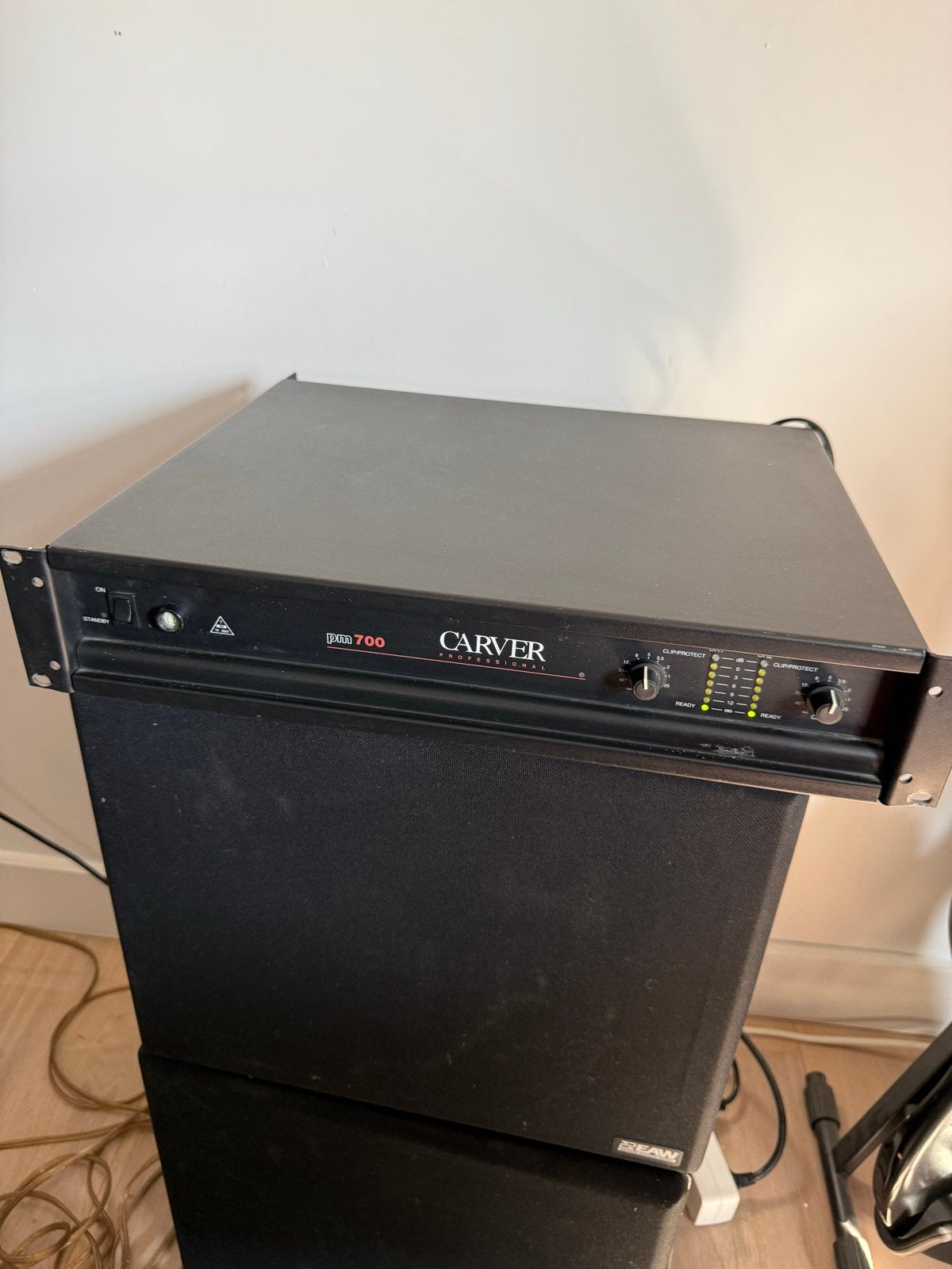 Carver PM-700 Professionele Eindversterker, Audio, Tv en Foto, Gebruikt, 120 watt of meer, Stereo, Ophalen
