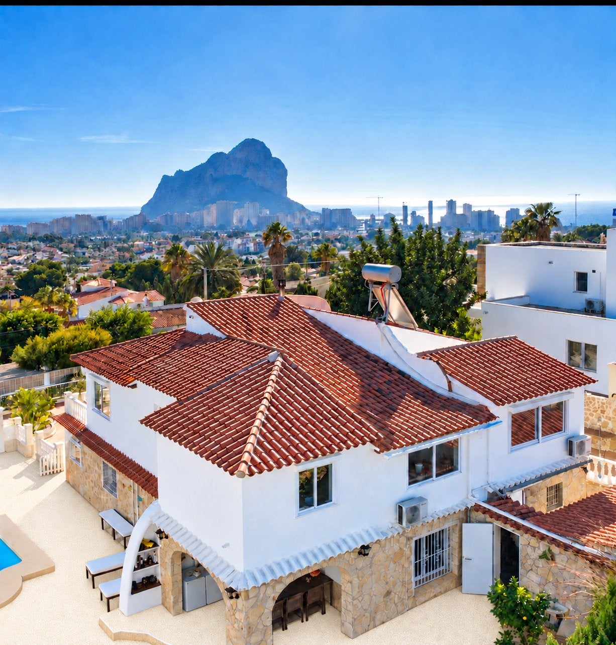 Te huur luxe villa 12 p CALPE  costa blanca, 12 personen, Groepsaccommodatie, Costa Blanca, Open haard