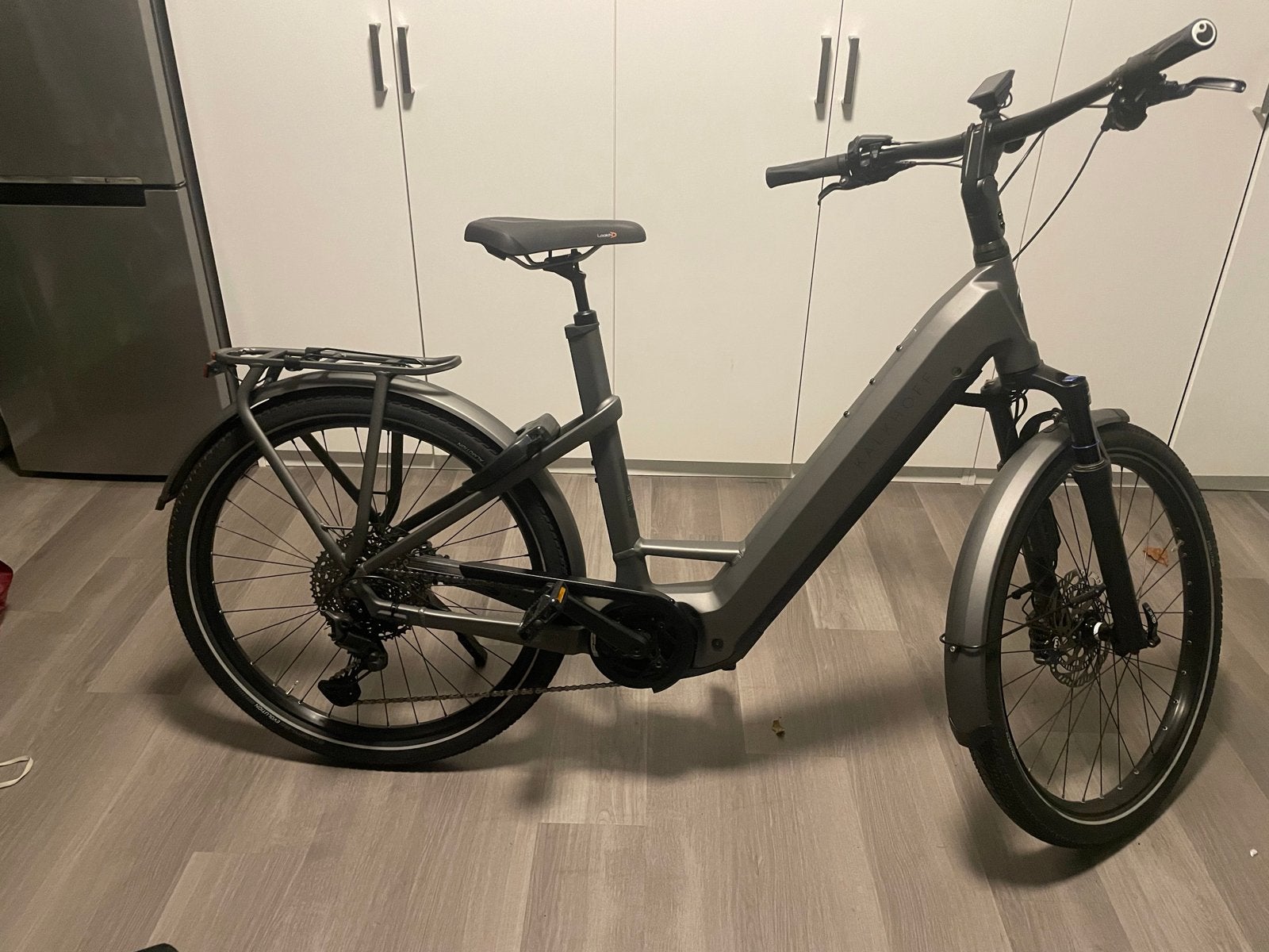 Kalkhoff Endeavour 7.B Advance+ ABS - L - Jet Grey Matt, Zo goed als nieuw, 51 tot 55 cm, 50 km per accu of meer, Ophalen