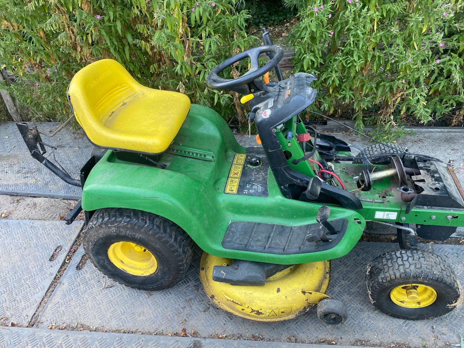John deere ltr 166 onderdelen, Ophalen, Gebruikt, Opvangbak, 90 tot 120 cm