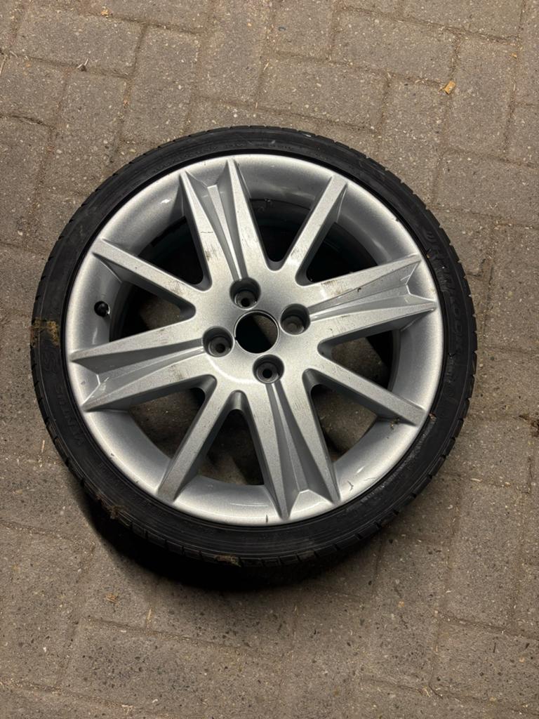17inch Velg met band Renault Megane/Clio 4x100, Ophalen, Gebruikt