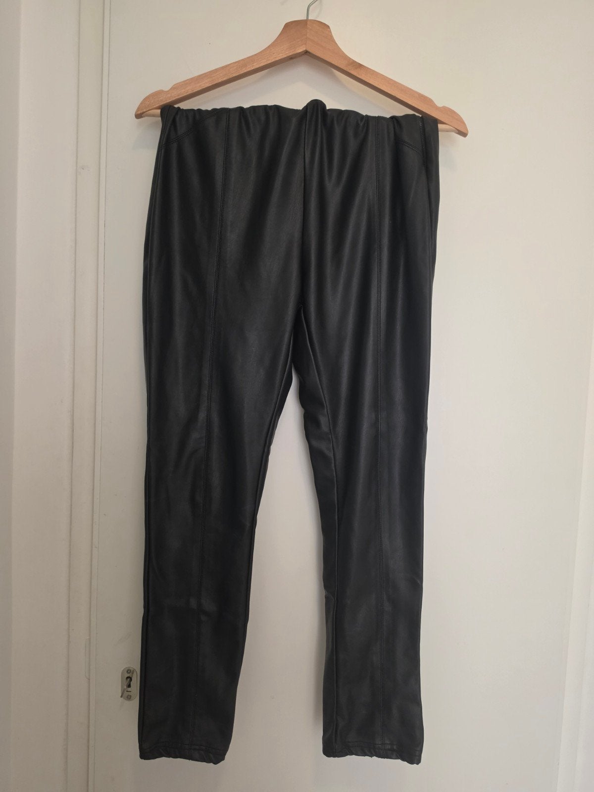 Clockhouse leren broek maat 44, Kleding | Dames, Zwart, Maat 42/44 (L), Ophalen of Verzenden, Clockhouse