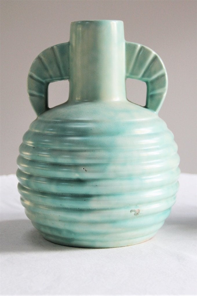 zacht-groen geglazuurde aardewerk art deco vaas, Belgie,1920, Ophalen of Verzenden