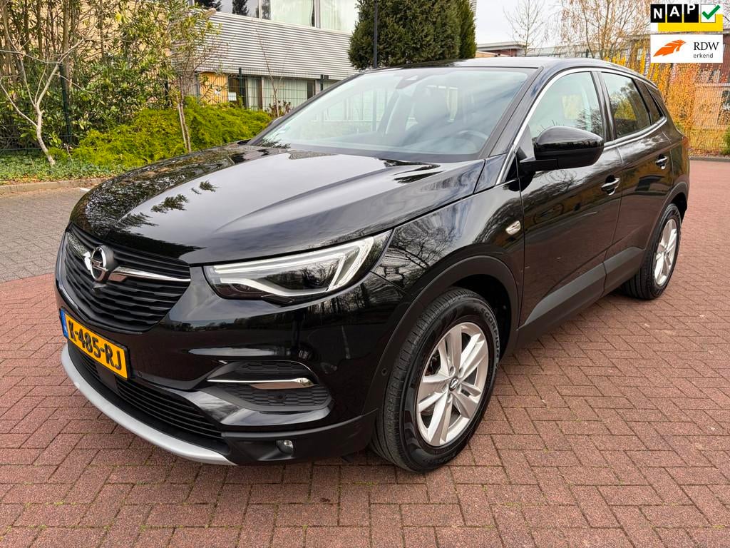 Opel Grandland X 1.2 Turbo Business Elegance / Apple carplay, Voorwielaandrijving, Gebruikt, 1199 cc, USB