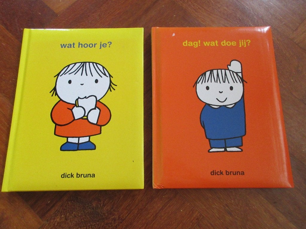 2 x Dick Bruna : Wat hoor je? + Dag! wat doe jij?, Ophalen of Verzenden, Gelezen, Dick Bruna