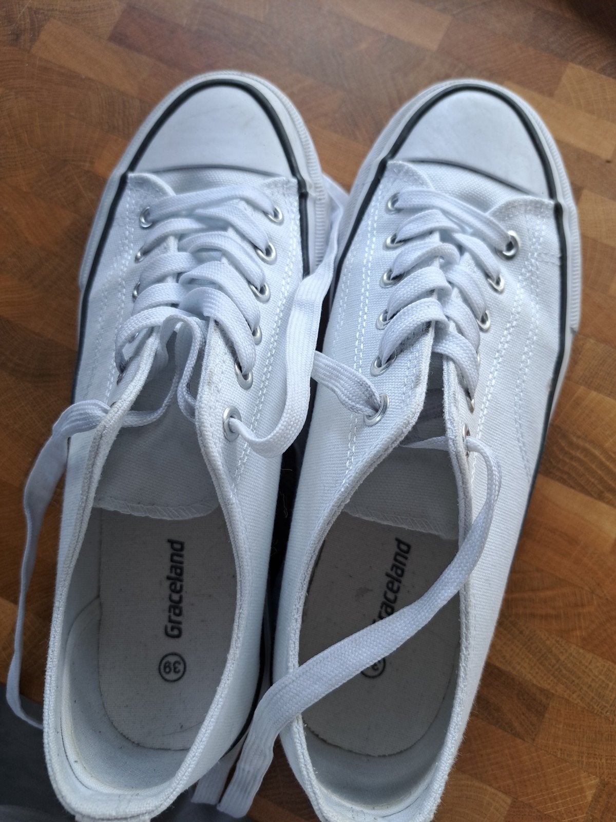 Witte Graceland gympen maat 39 - Zo goed als nieuw, Wit, Ophalen of Verzenden, Graceland, Sneakers of Gympen