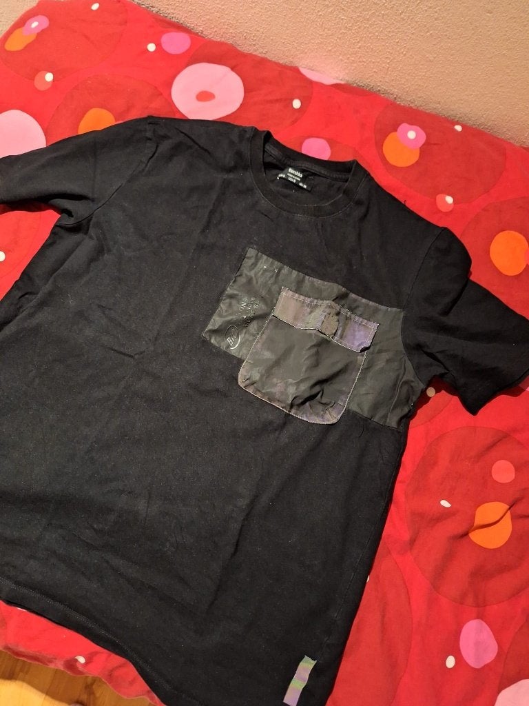 Bershka t-shirt maat S, Ophalen of Verzenden, Zo goed als nieuw, Zwart, Korte mouw