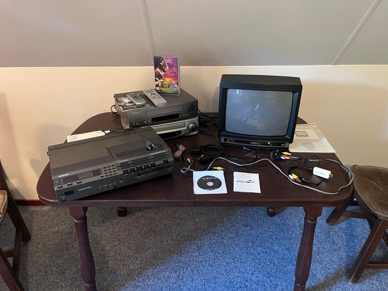 Complete set: Videoband speler, omzetter naar digitaal + TV, Ophalen, Gebruikt, VHS-speler of -recorder