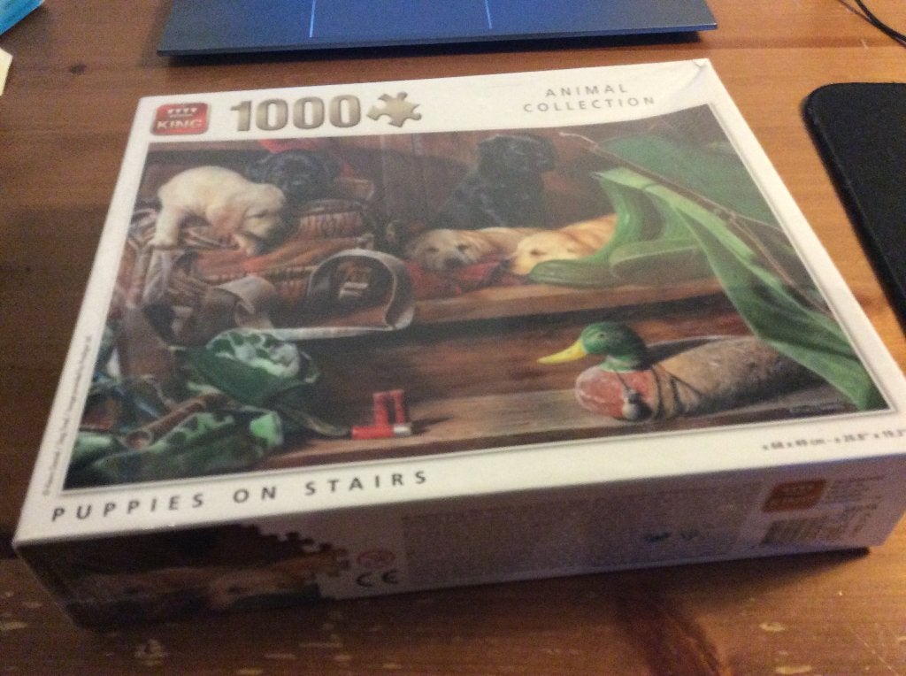 King Puzzel "Puppies on Stairs" 500 stukjes. nieuw in folie, Ophalen of Verzenden, 500 t/m 1500 stukjes, Nieuw, Legpuzzel