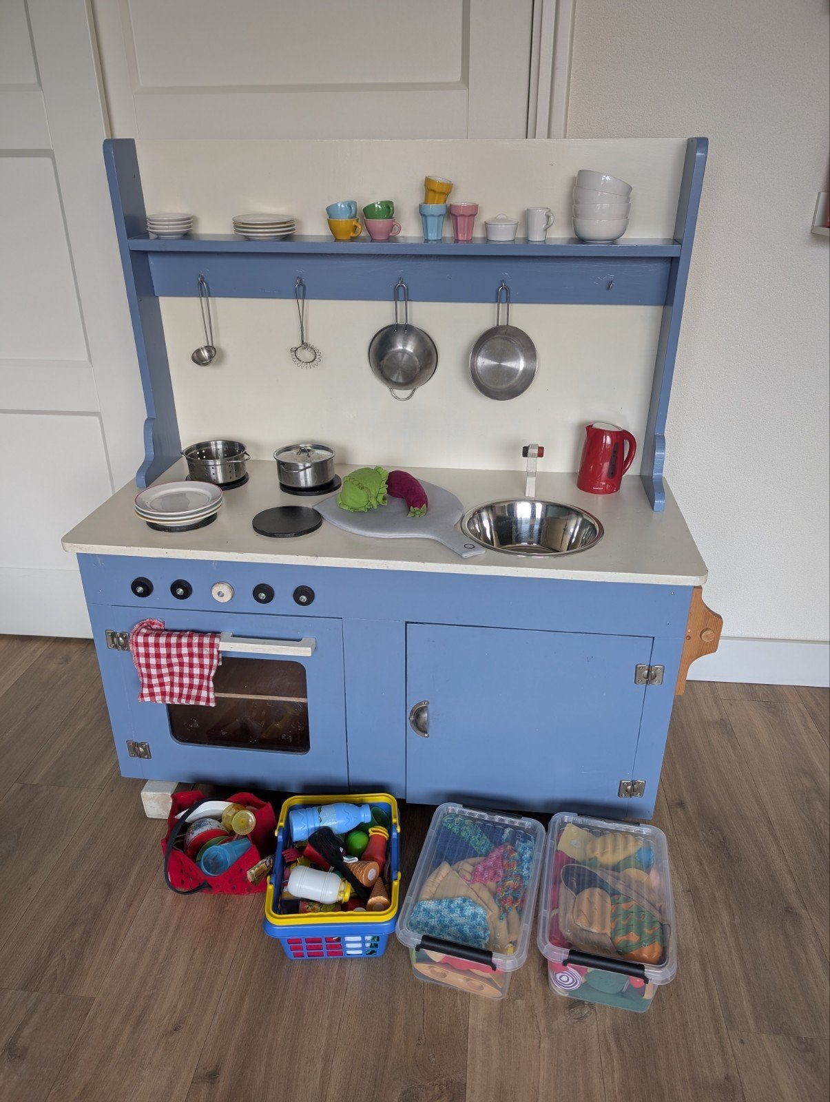 Houten kinderkeuken - Speelkeuken blauw/wit, Kinderen en Baby's, Ophalen, Gebruikt, Hout, Speelkeuken
