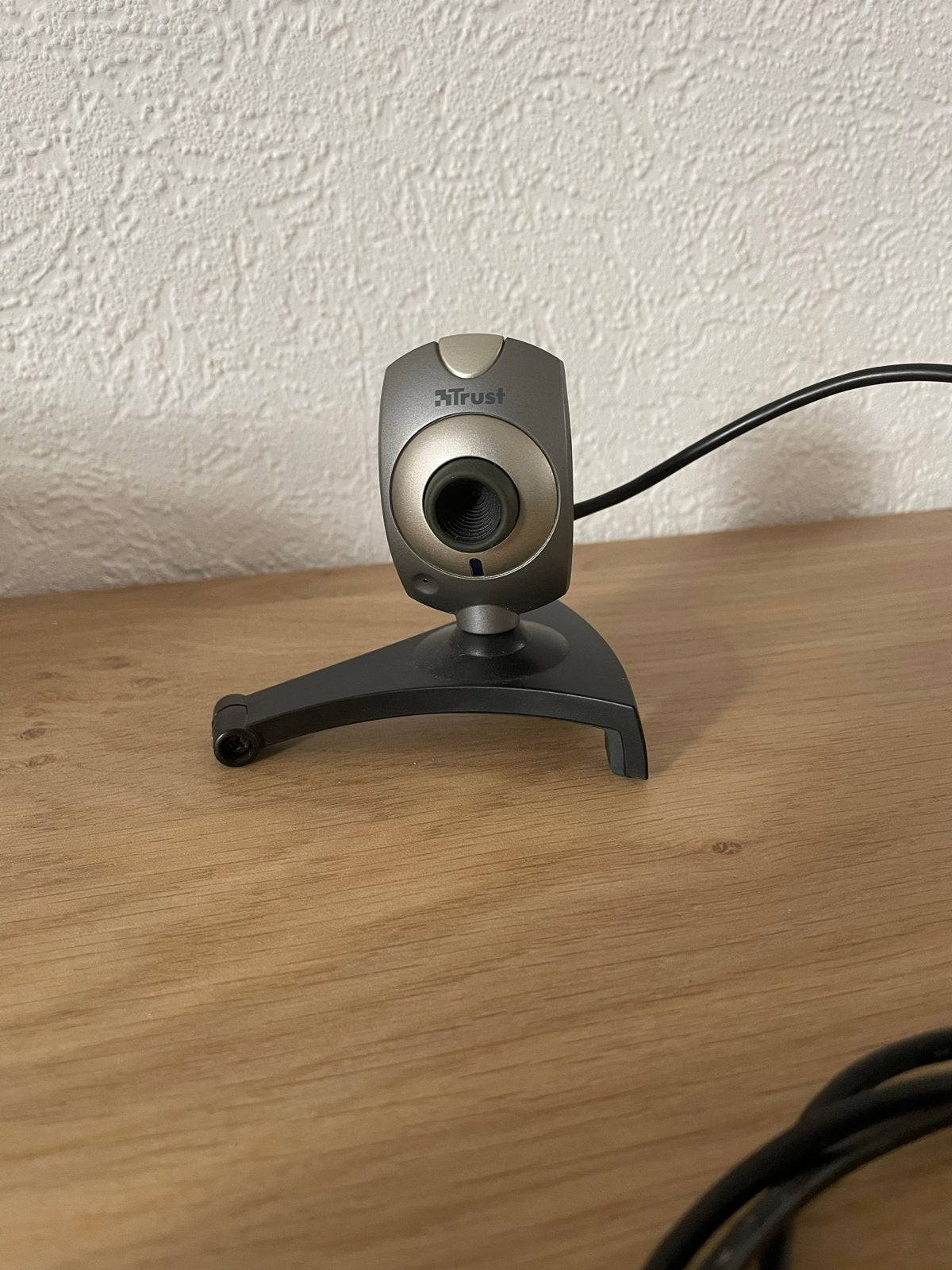 Trust Webcam Live - Compacte USB Webcam, Gebruikt, Ophalen of Verzenden, Windows, Microfoon