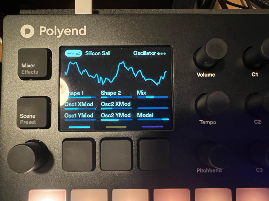 Polyend Synth, Overige aantallen, Zo goed als nieuw, Met midi-aansluiting, Ophalen