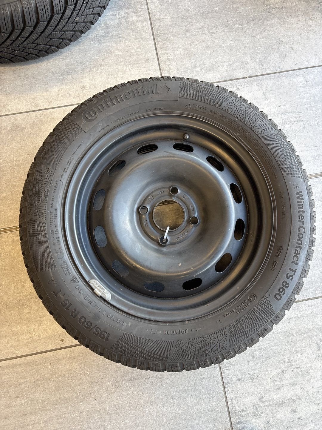 Nieuwe velgen met gebruikte Continental winterbanden – 195/6, Auto-onderdelen, Banden en Velgen, Gebruikt, 15 inch, -, -