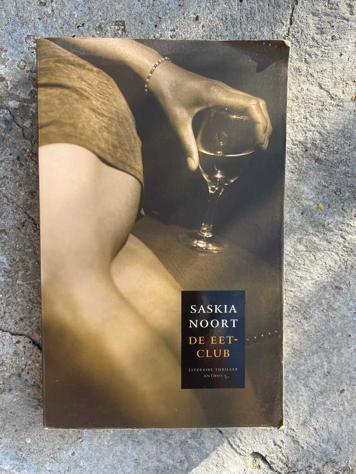 De Eetclub - Saskia Noort (Literaire thriller), Ophalen of Verzenden, Gelezen, Nederland