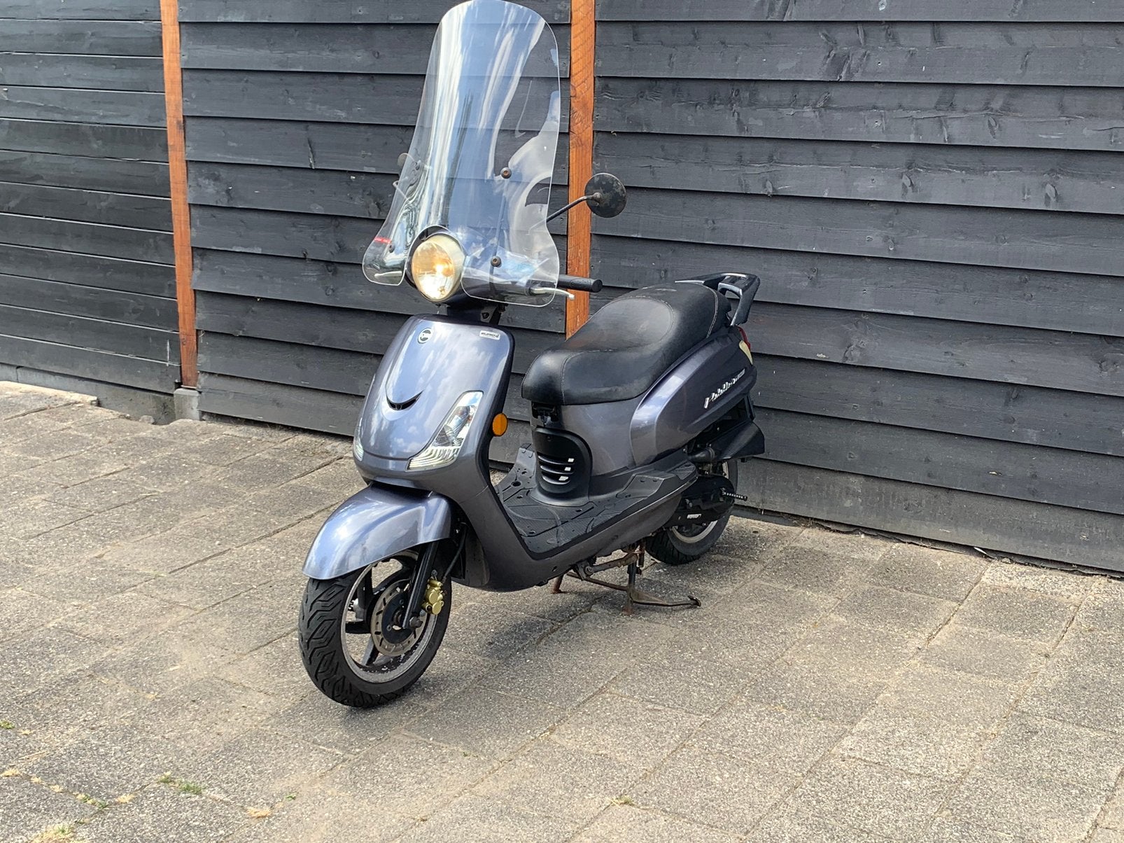 Sym Fiddle 2 50s, Ophalen of Verzenden, Zo goed als nieuw, Benzine, Fiddle