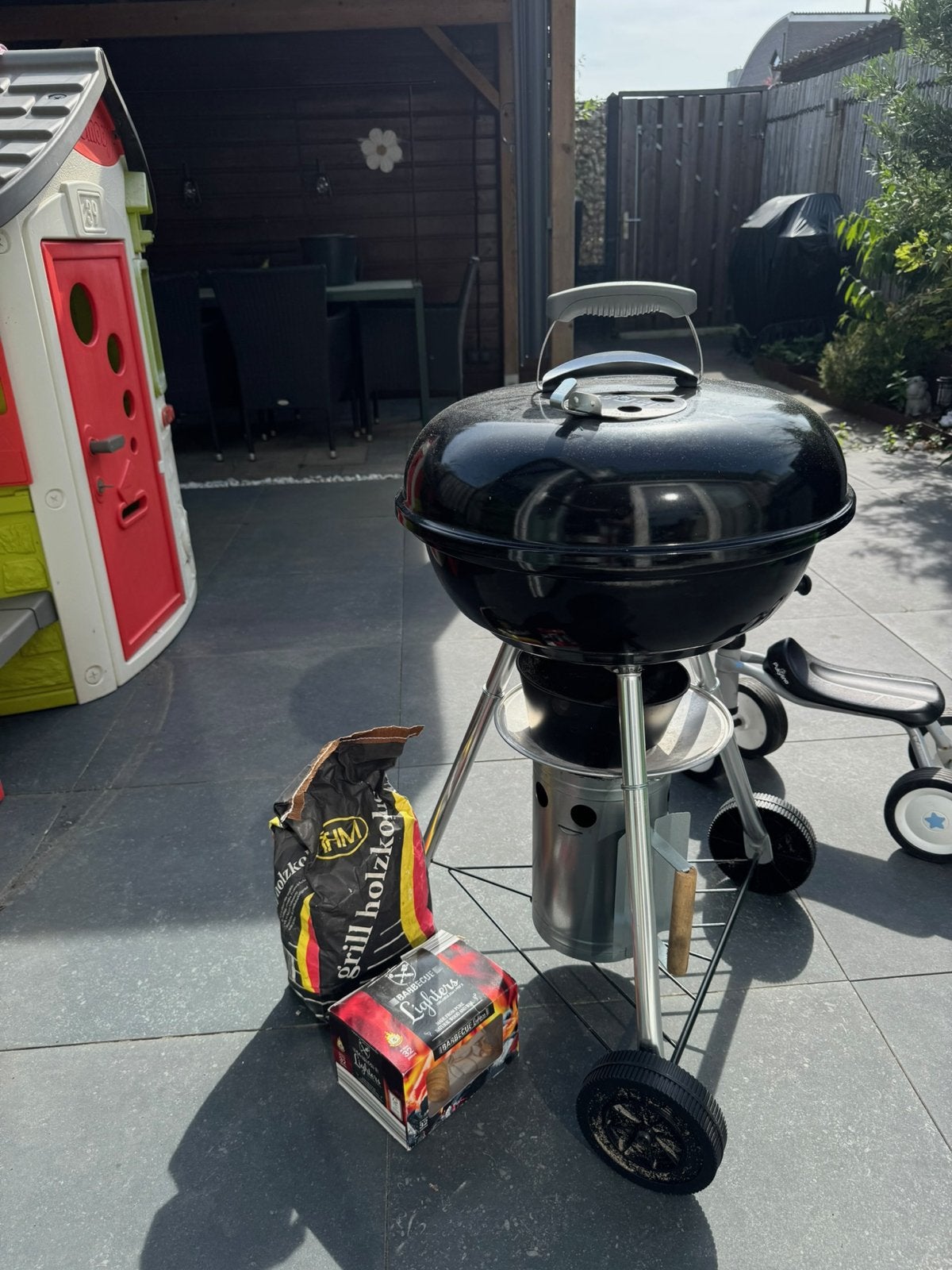 Weber Barbecue in goede staat met accessoires, Ophalen, Gebruikt