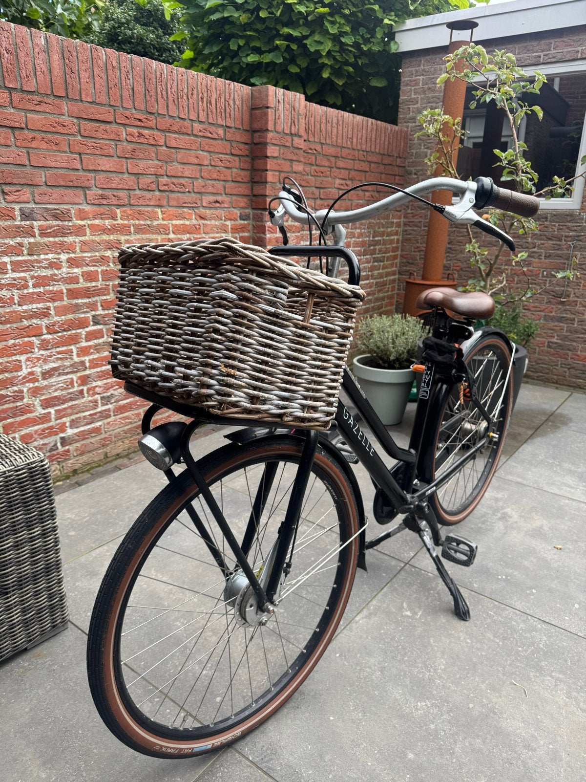 Gazelle HeavyDuty Damesfiets met mand, Ophalen, 53 tot 56 cm, Versnellingen, Zo goed als nieuw