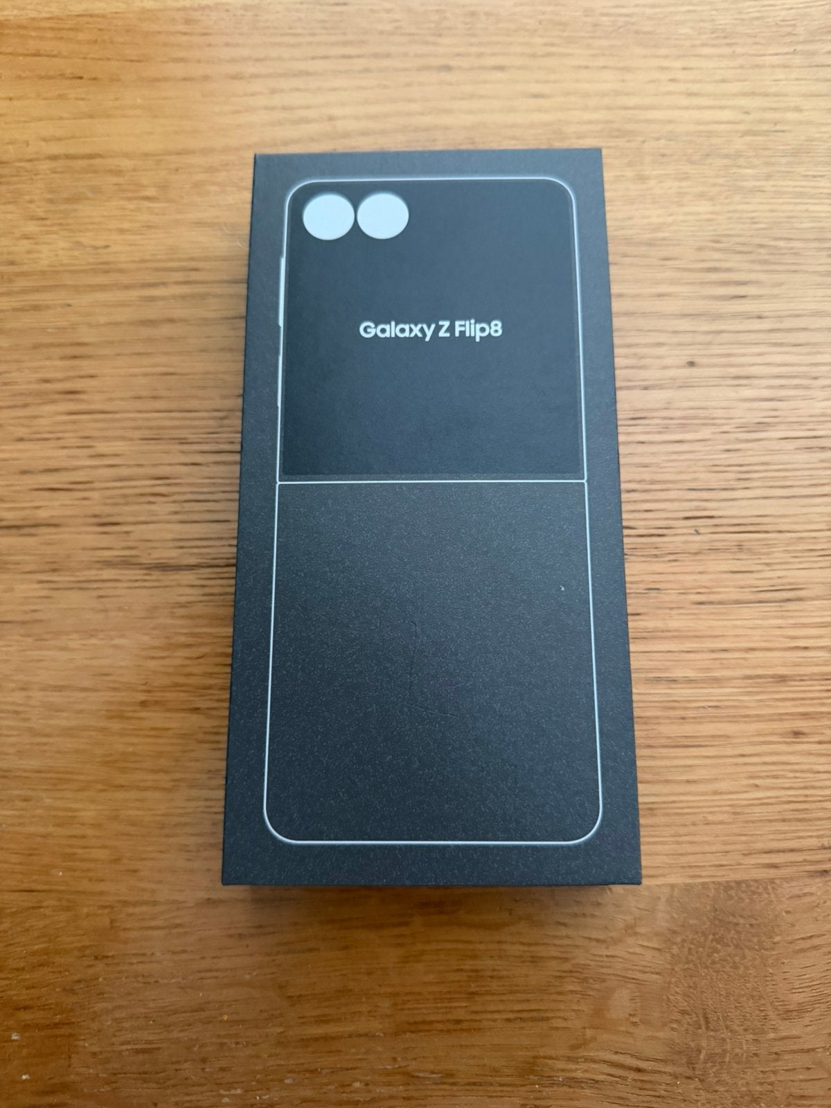 Splinternieuwe Samsung Galaxy Z Flip8 -sealed-, Zwart, Touchscreen, Nieuw, Ophalen of Verzenden