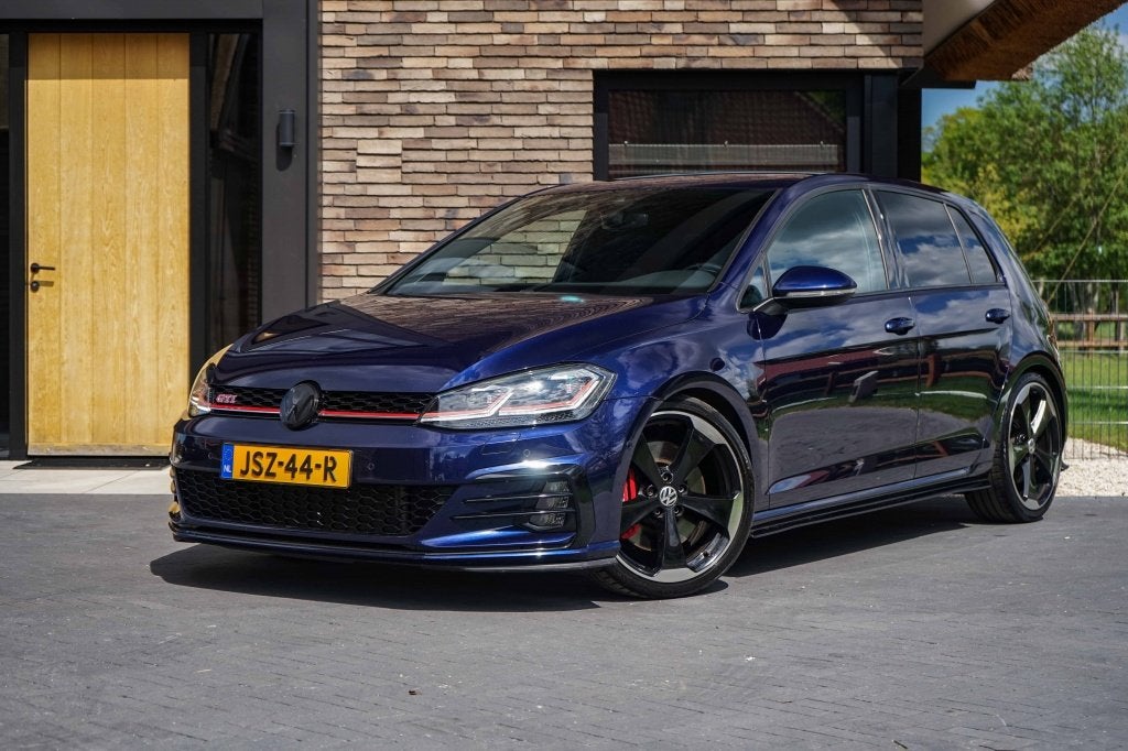 Volkswagen Golf GTI Performance 245PK H6 Dynaudio/Camera/Per, Auto's, Volkswagen, Bedrijf, Te koop, Golf, ABS, Achteruitrijcamera