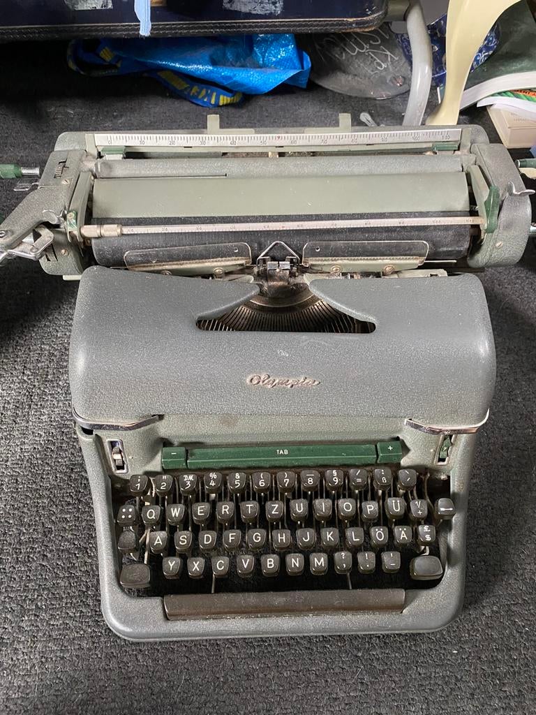 Olympia typemachine jaren ‘60, Ophalen, Gebruikt