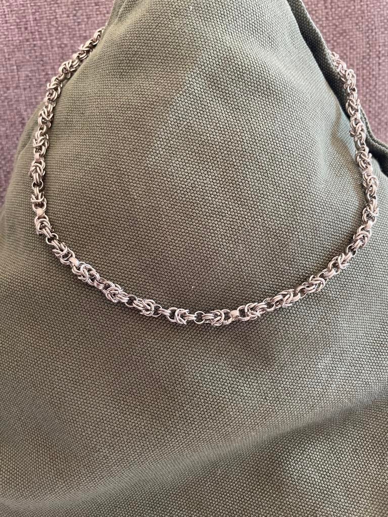 Collier met koningsschakel, verzilverd, 40 cm, Ophalen of Verzenden, Zo goed als nieuw, Zilver, Overige materialen