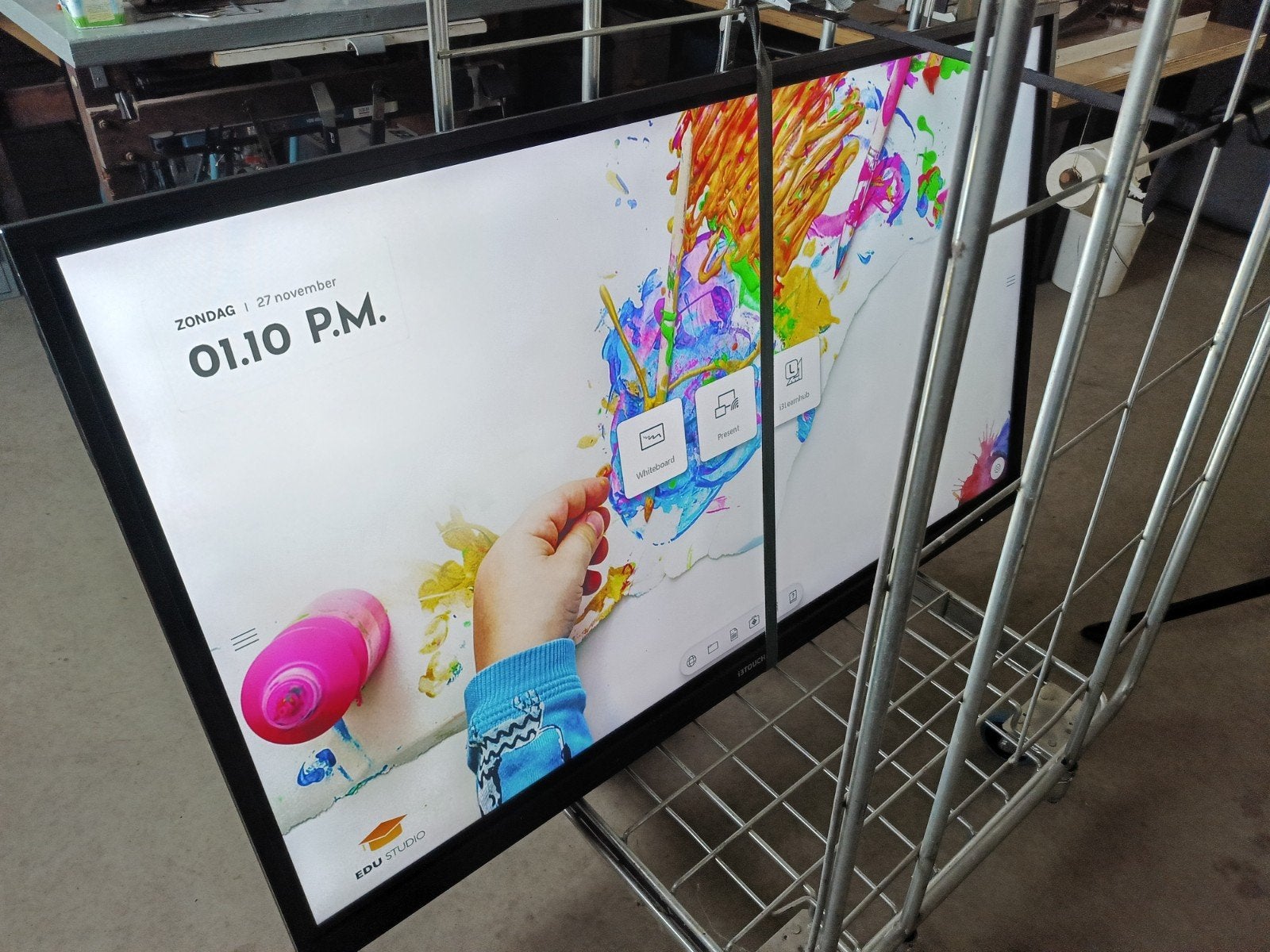 i3TOUCH EX65i Digibord met hydraulische standaard, Ophalen, Gebruikt