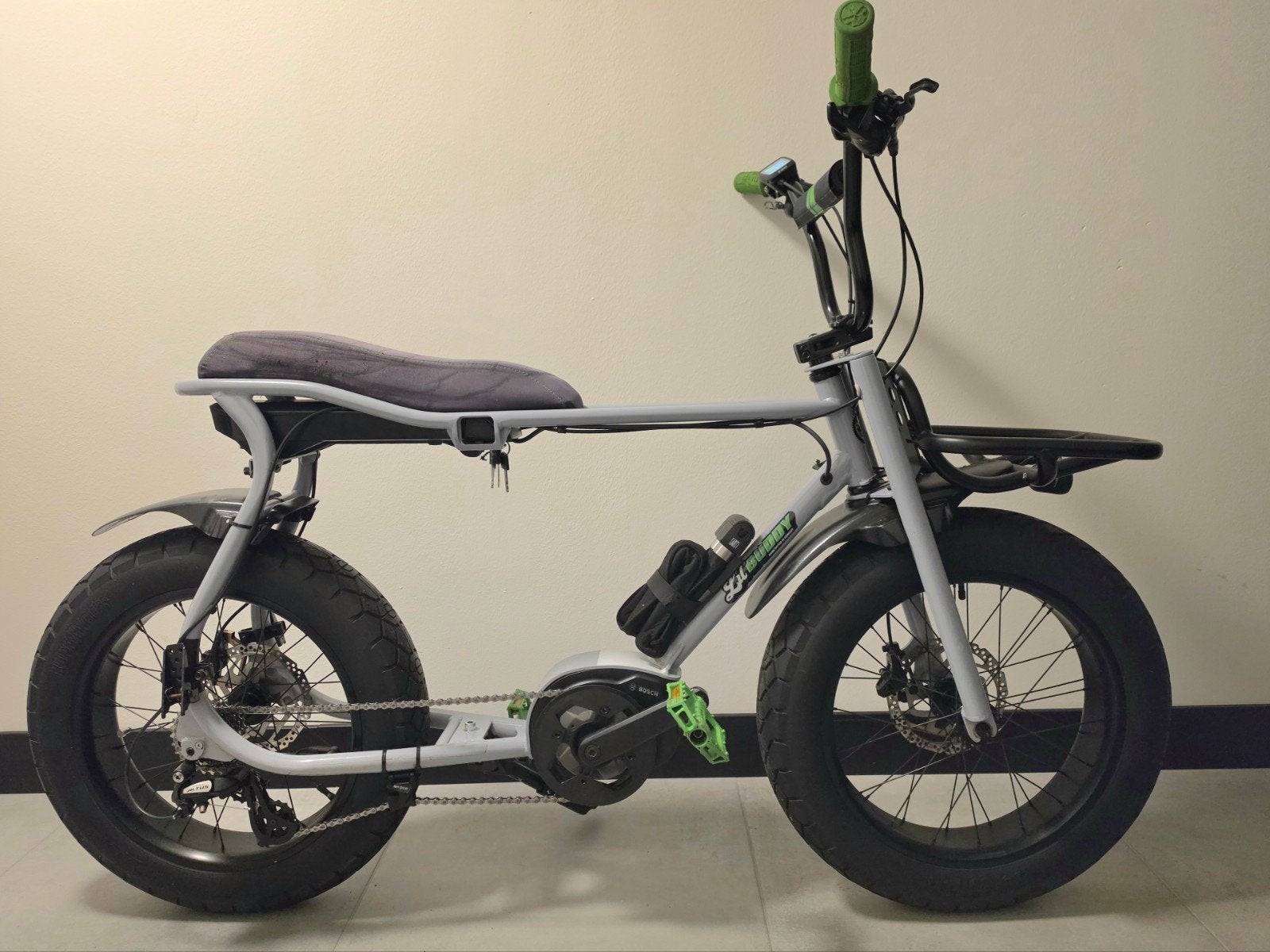Fatbike Bosch middenmotor Ruff Cycles. slechts 1468 km, Ophalen, Zo goed als nieuw, 50 km per accu of meer, Overige merken