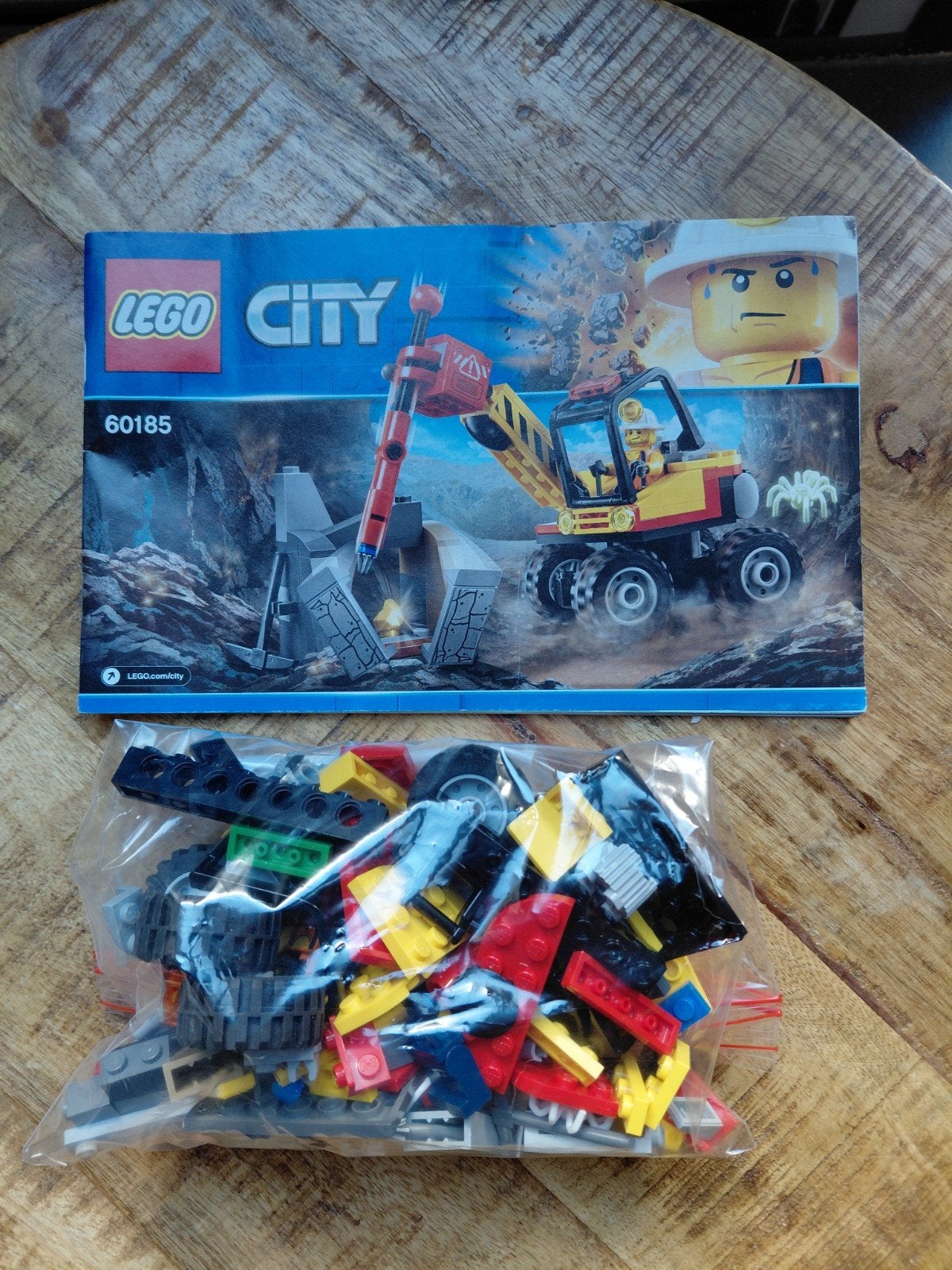 Lego City 60185 - Mijnbouw Graafmachine, Kinderen en Baby's, City, Lego, Ophalen of Verzenden, Zo goed als nieuw