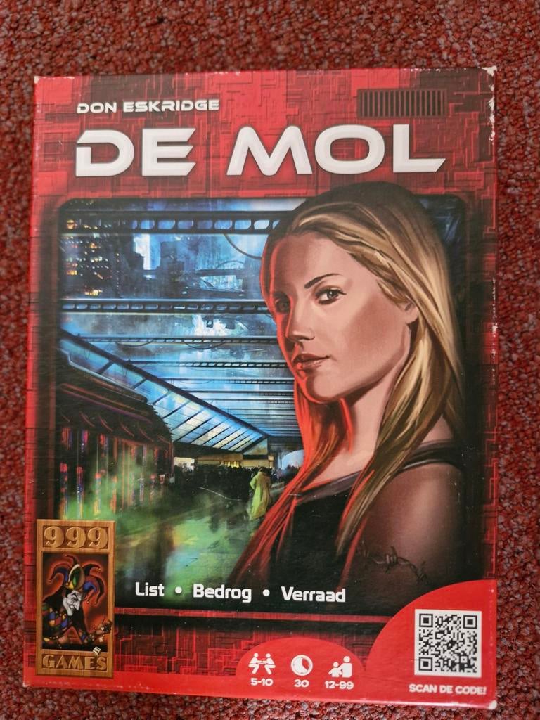 De Mol Bordspel - Zo goed als nieuw, Vijf spelers of meer, Ophalen of Verzenden, Zo goed als nieuw, 999 Games