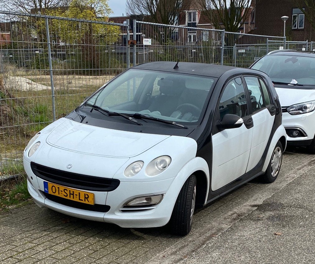 Smart ForFour 1.0 2006 Zwart, Auto's, Smart, Voorwielaandrijving, ForFour, Zwart, Origineel Nederlands
