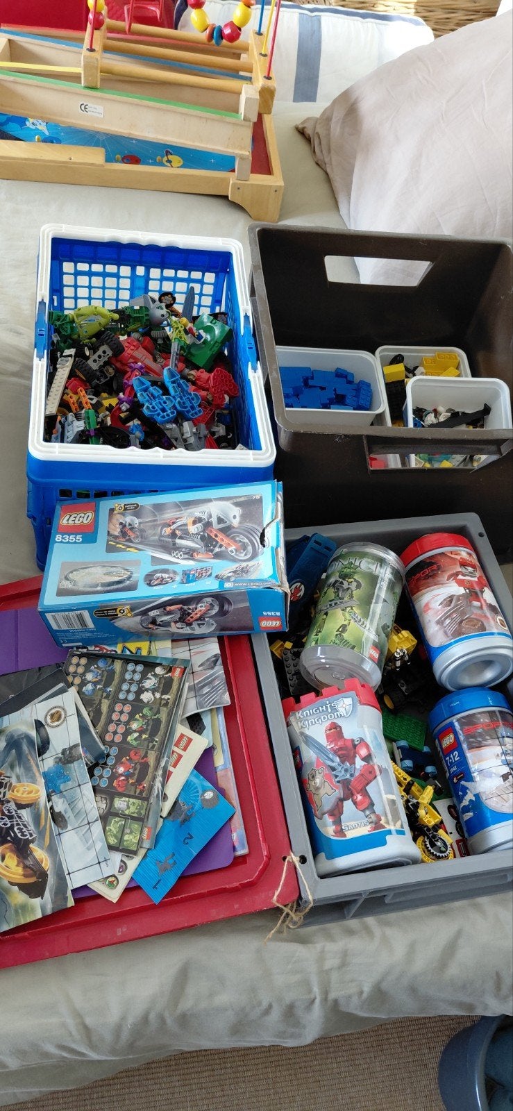 Grote partij LEGO met diverse sets en losse stenen, Ophalen, Lego, Inclusief minifiguren, Complete set