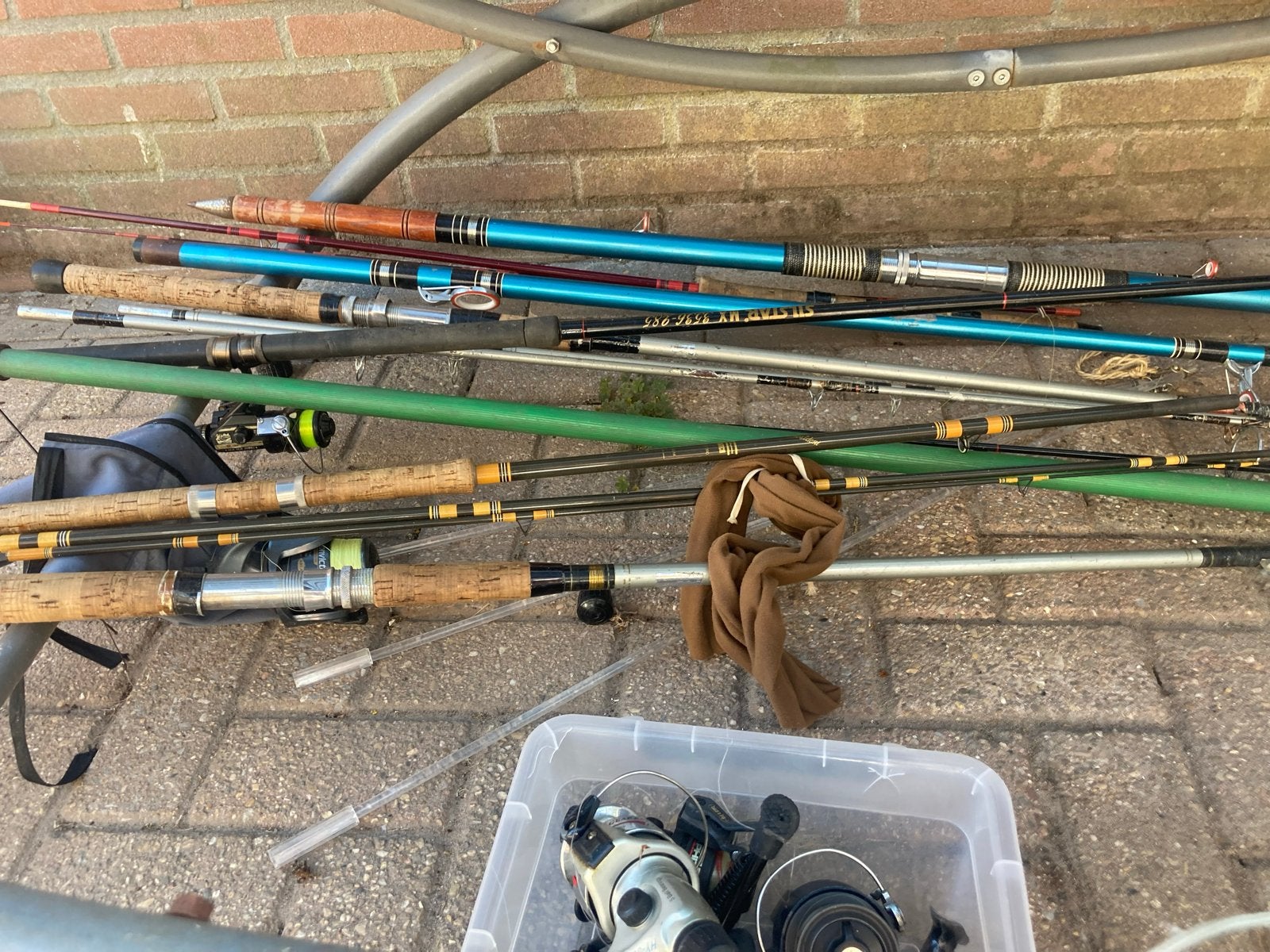Diverse vishengels en molens - complete set, Watersport en Boten, Hengelsport | Algemeen, Ophalen, Gebruikt, Werphengel