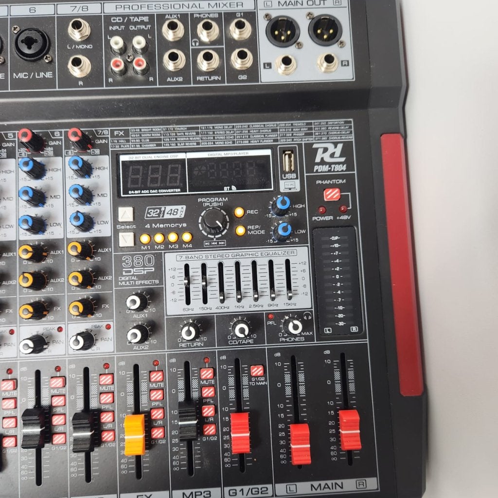 Power dynamics PDM-T804 Mengtafel, Flex Ltd., Zo goed als nieuw, https://flex.com/contact-us, Nobelstraat 10, 5807 GA Oostrum LB, Limburg, Nederland