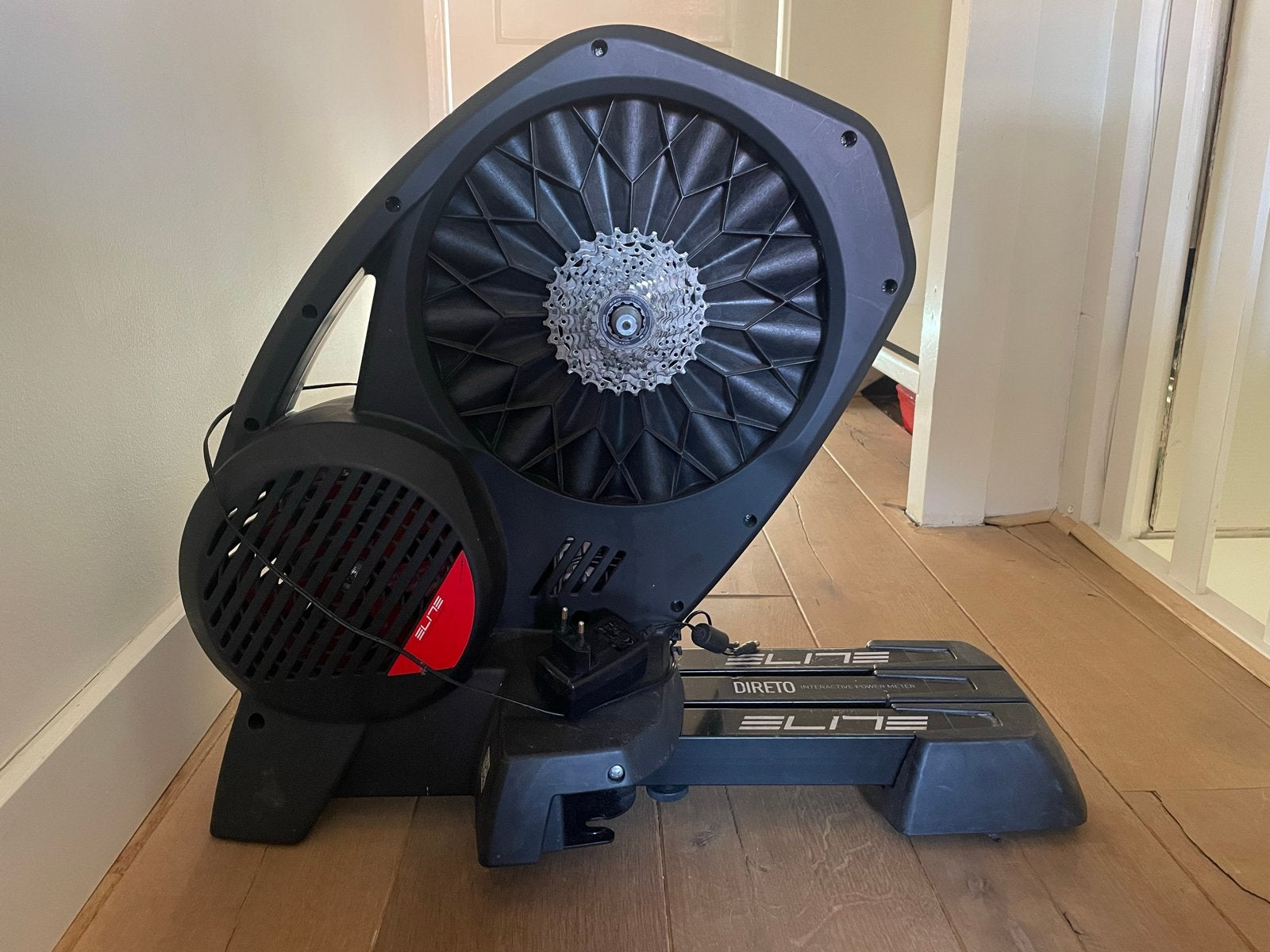 Elite Direto interactieve fietstrainer met power meter, Sport en Fitness, Wielrennen, Ophalen, Gebruikt, Overige typen
